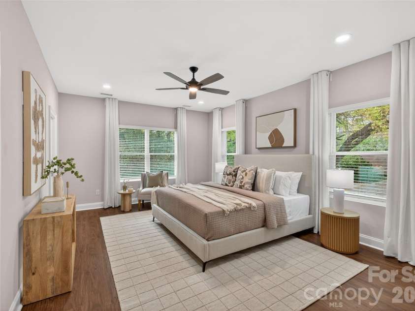 3219 Credenza Road, Charlotte, NC 28208.  MLS# CAR4363734, YatesRealty ID 13862. 