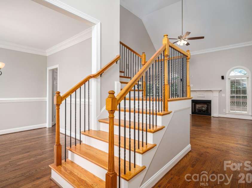 4012 Saint Andrews Court, Cramerton, NC 28032.  MLS# CAR4372411, YatesRealty ID 13864. 