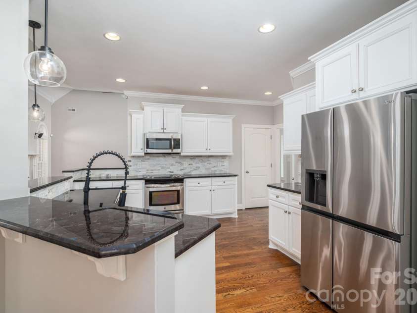 4012 Saint Andrews Court, Cramerton, NC 28032.  MLS# CAR4372411, YatesRealty ID 13864. 