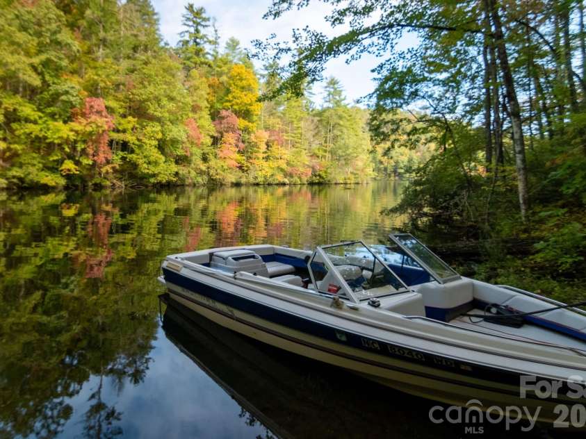 2108 River Hill Road, Murphy, NC 28906.  MLS# CAR4372151, YatesRealty ID 13866. 
