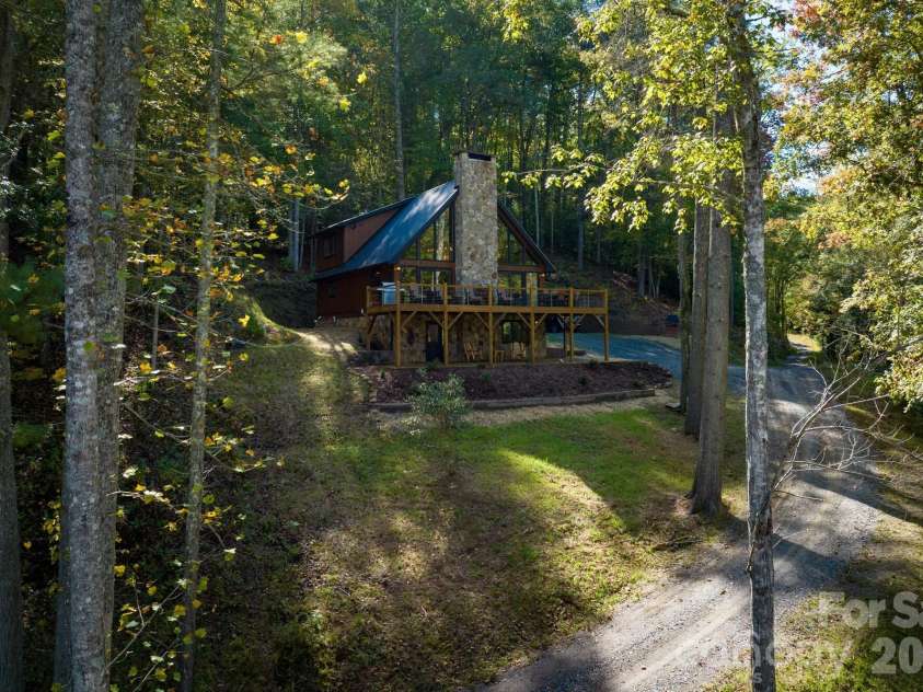 2108 River Hill Road, Murphy, NC 28906.  MLS# CAR4372151, YatesRealty ID 13866. 