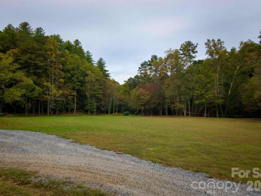2108 River Hill Road, Murphy, NC 28906.  MLS# CAR4372151, YatesRealty ID 13866. 