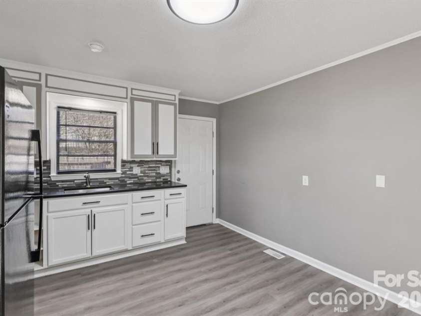 3207 Valleydale Road, Monroe, NC 28110.  MLS# CAR4371313, YatesRealty ID 13867. 