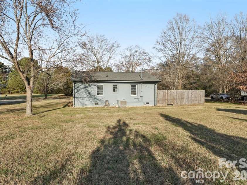 3207 Valleydale Road, Monroe, NC 28110.  MLS# CAR4371313, YatesRealty ID 13867. 