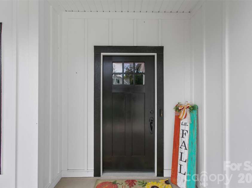 1205 Stonewyck Drive, Salisbury, NC 28146.  MLS# CAR4372604, YatesRealty ID 13868. 