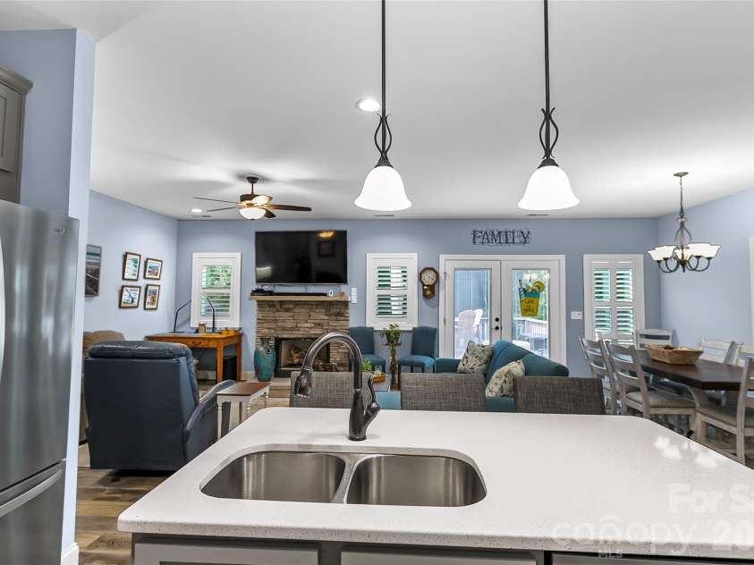 1205 Stonewyck Drive, Salisbury, NC 28146.  MLS# CAR4372604, YatesRealty ID 13868. 