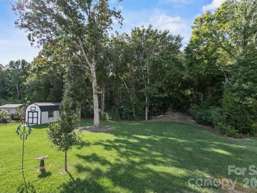 1205 Stonewyck Drive, Salisbury, NC 28146.  MLS# CAR4372604, YatesRealty ID 13868. 