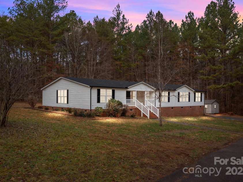 1370 Poole Road, Salisbury, NC 28146.  MLS# CAR4257725, YatesRealty ID 13868. 