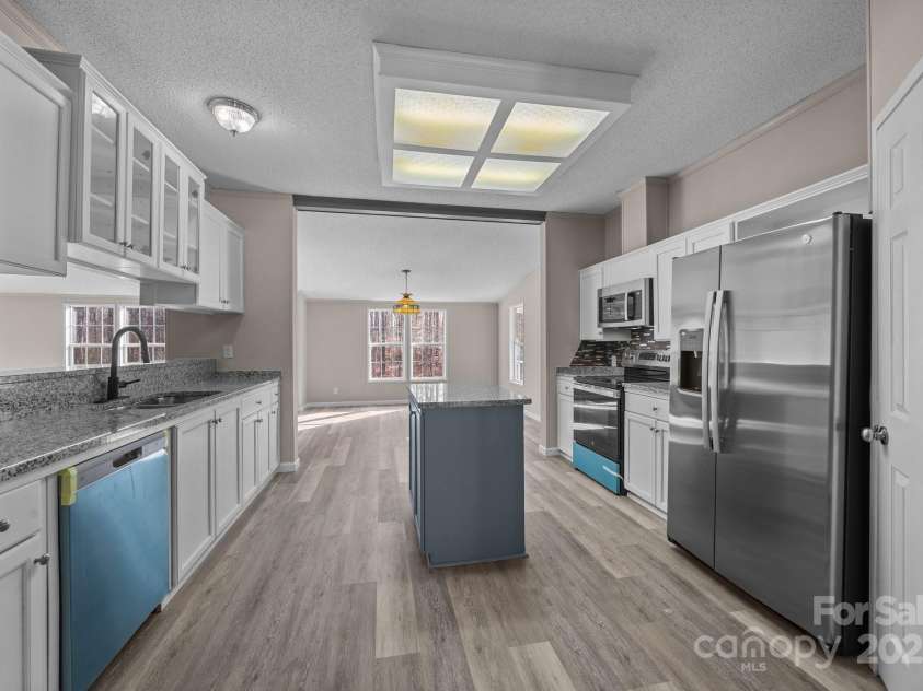 1370 Poole Road, Salisbury, NC 28146.  MLS# CAR4257725, YatesRealty ID 13868. 