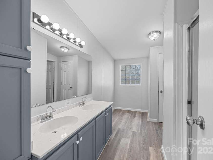 1370 Poole Road, Salisbury, NC 28146.  MLS# CAR4257725, YatesRealty ID 13868. 