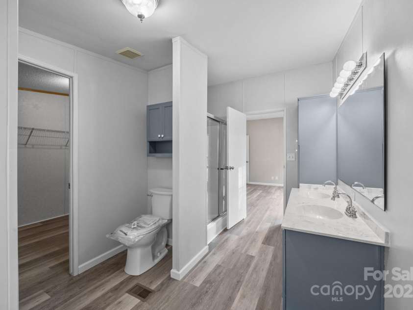 1370 Poole Road, Salisbury, NC 28146.  MLS# CAR4257725, YatesRealty ID 13868. 