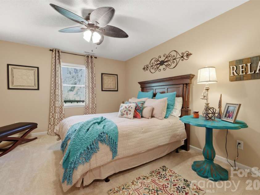 155 Glen Burney Lane, Blowing Rock, NC 28605.  MLS# CAR4372363, YatesRealty ID 13869. 