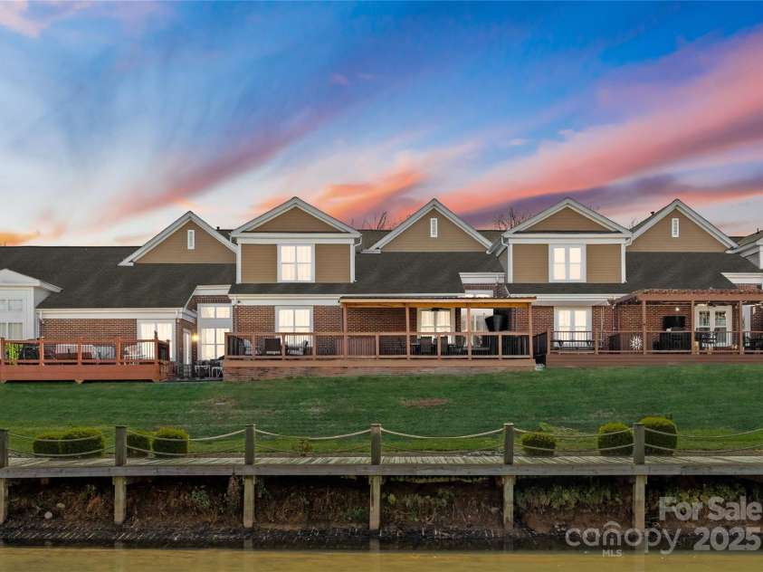 18409 Harborside Drive, Cornelius, NC 28031.  MLS# CAR4223654, YatesRealty ID 13869. 