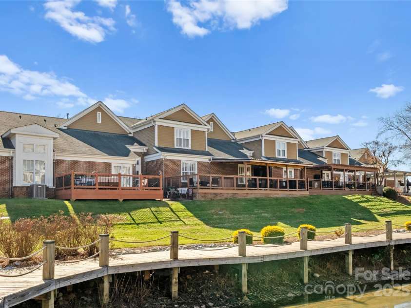 18409 Harborside Drive, Cornelius, NC 28031.  MLS# CAR4223654, YatesRealty ID 13869. 