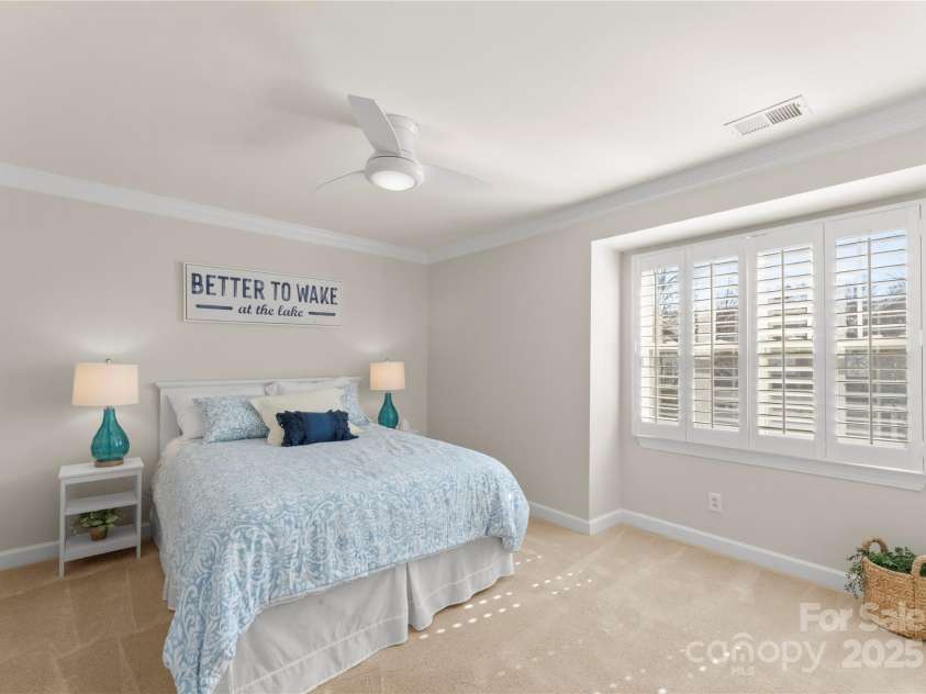 18409 Harborside Drive, Cornelius, NC 28031.  MLS# CAR4223654, YatesRealty ID 13869. 