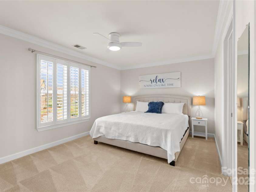 18409 Harborside Drive, Cornelius, NC 28031.  MLS# CAR4223654, YatesRealty ID 13869. 