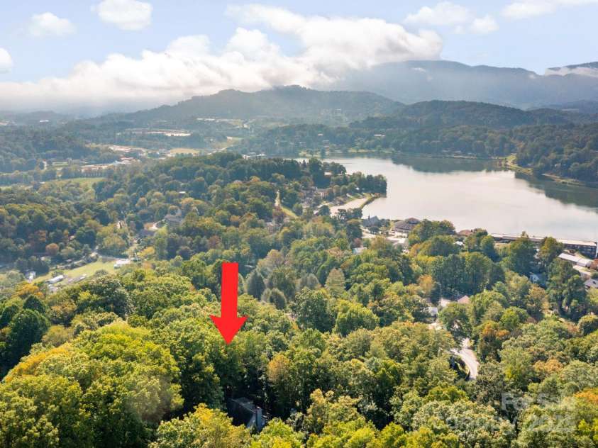 139 Kammerer Drive, Waynesville, NC 28785.  MLS# CAR4302164, YatesRealty ID 1387. Aerial (View Not Visible from home)