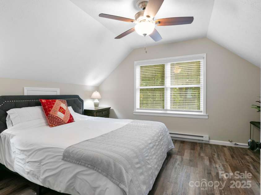 139 Kammerer Drive, Waynesville, NC 28785.  MLS# CAR4302164, YatesRealty ID 1387. Bedroom #3 (upstairs)