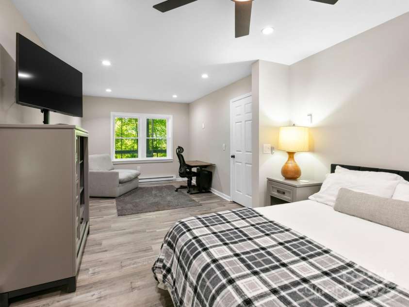 139 Kammerer Drive, Waynesville, NC 28785.  MLS# CAR4302164, YatesRealty ID 1387. Bedroom #4 (Downstairs)