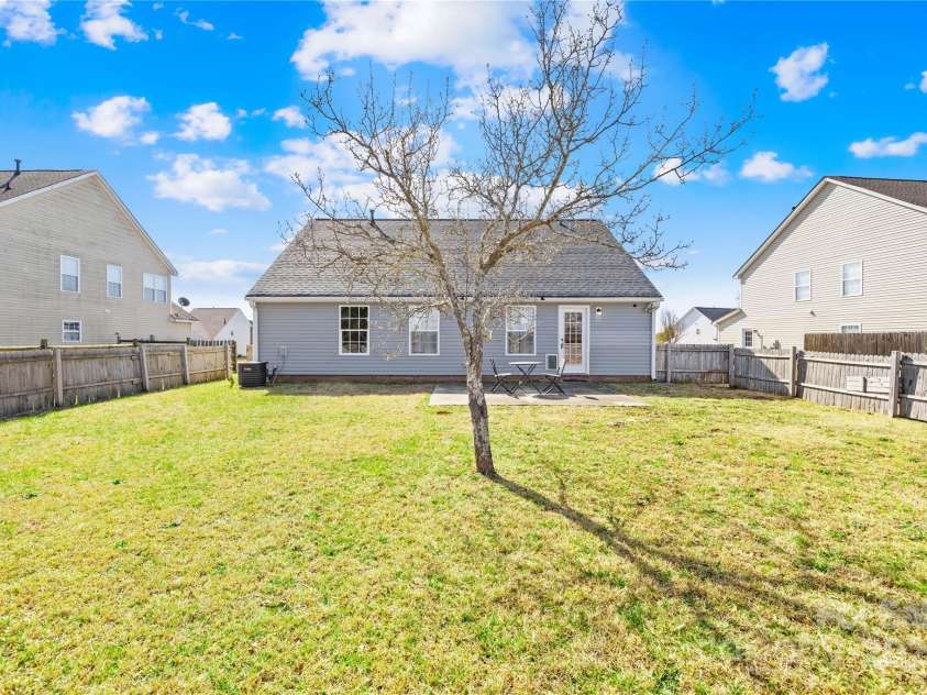 414 Glencroft Drive, Wingate, NC 28174.  MLS# CAR4223970, YatesRealty ID 1387. 