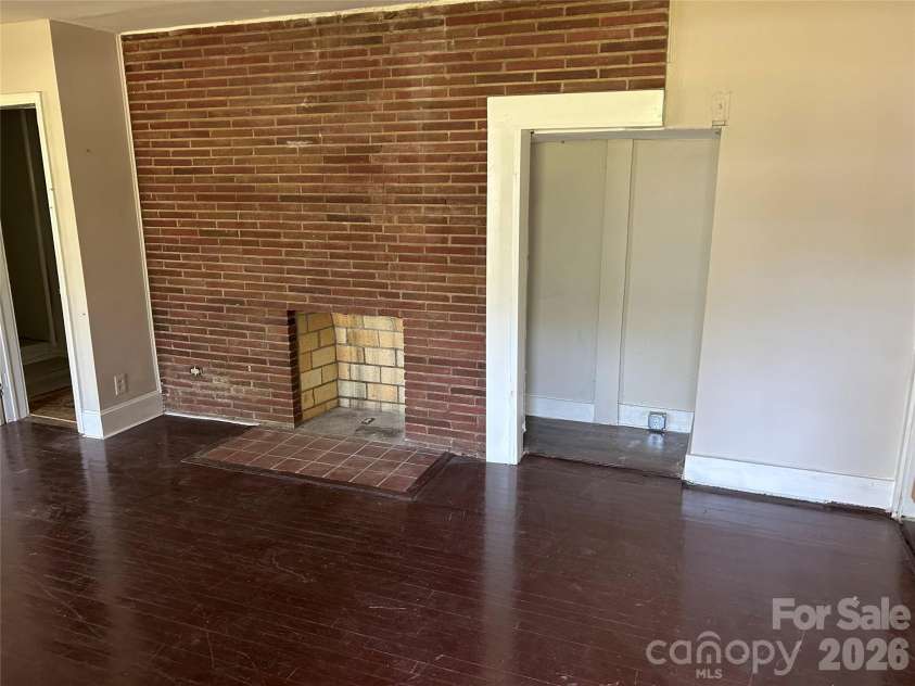 312 Davis Park Road, Gastonia, NC 28052.  MLS# CAR4372460, YatesRealty ID 13870. 