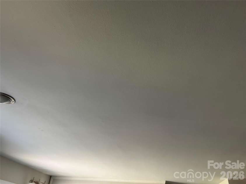 312 Davis Park Road, Gastonia, NC 28052.  MLS# CAR4372460, YatesRealty ID 13870. 