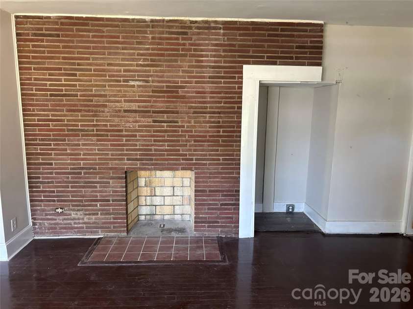 312 Davis Park Road, Gastonia, NC 28052.  MLS# CAR4372460, YatesRealty ID 13870. 