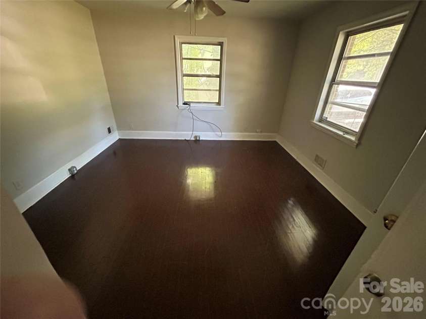 312 Davis Park Road, Gastonia, NC 28052.  MLS# CAR4372460, YatesRealty ID 13870. 