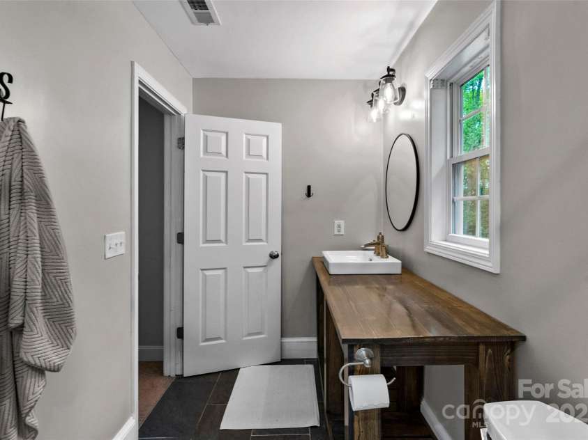 4927 Gateway Drive, Claremont, NC 28610.  MLS# CAR4251255, YatesRealty ID 13871. 