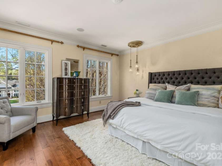 2725 Windsor Road, Winston Salem, NC 27104.  MLS# CAR4222418, YatesRealty ID 13874. 