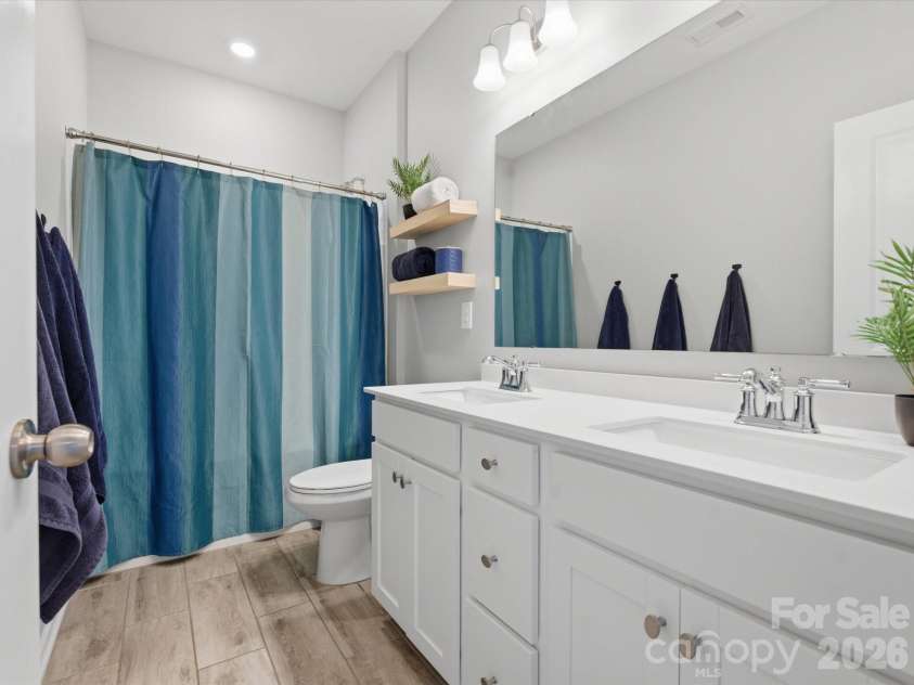 6012 Britannia Boulevard, Waxhaw, NC 28173.  MLS# CAR4371630, YatesRealty ID 13874. 