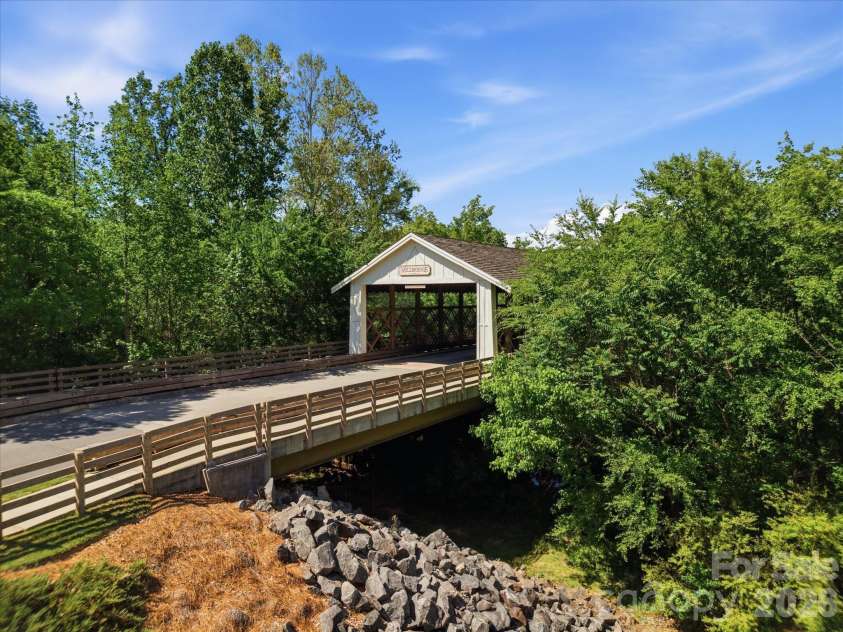6012 Britannia Boulevard, Waxhaw, NC 28173.  MLS# CAR4371630, YatesRealty ID 13874. 