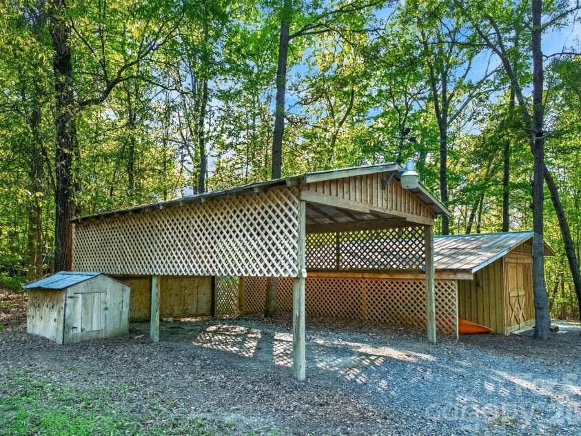 57 Club Lane, Winnsboro, SC 29180.  MLS# CAR4372833, YatesRealty ID 13876. 