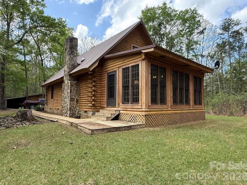 57 Club Lane, Winnsboro, SC 29180.  MLS# CAR4372833, YatesRealty ID 13876. 