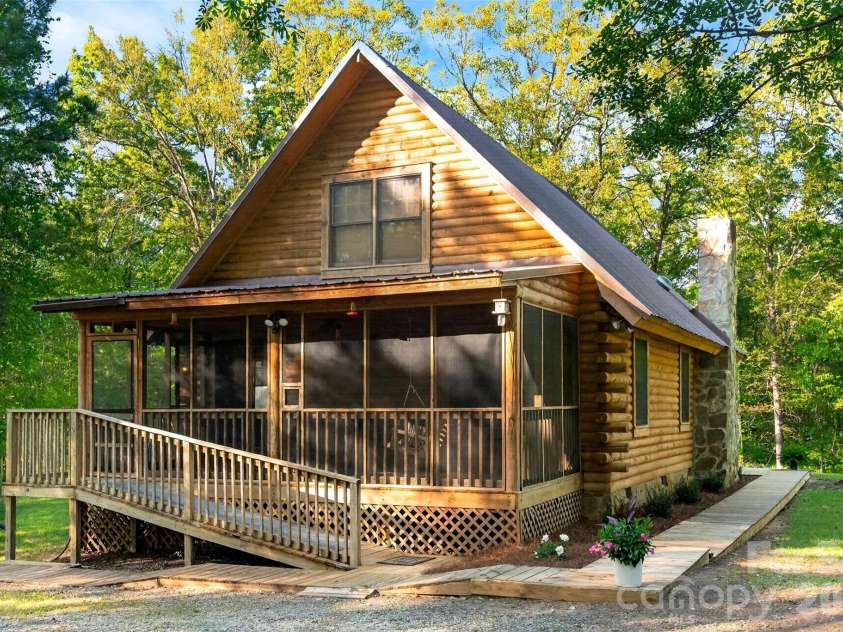 57 Club Lane, Winnsboro, SC 29180.  MLS# CAR4372833, YatesRealty ID 13876. 