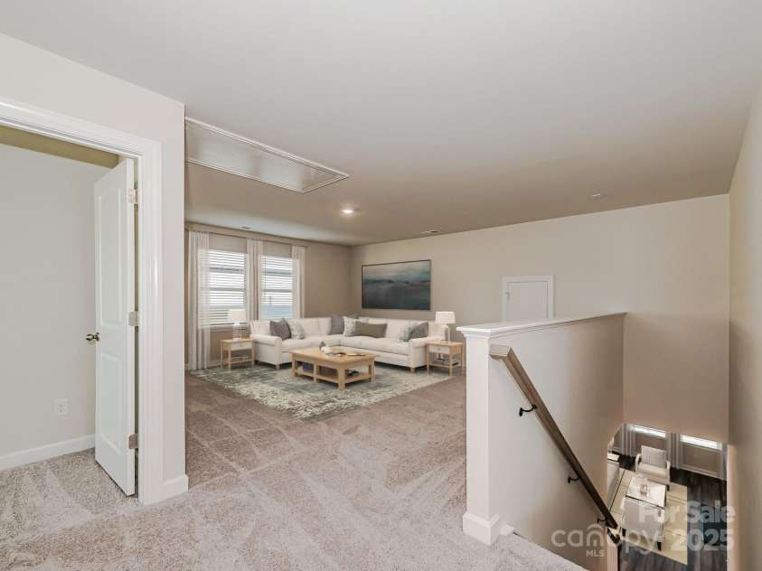 431 Bent Burr Creek, York, SC 29745.  MLS# CAR4255298, YatesRealty ID 13877. Photo is not of the actual home, but is an inspirational photo of builder’s model home and may depict options, furnishings, and/or decorator features that are not included