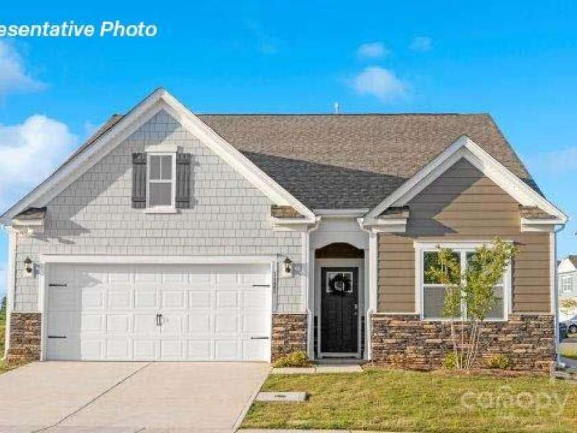 3407 Lacebark Lane, Gastonia, NC 28056.  MLS# CAR4257752, YatesRealty ID 13878. 