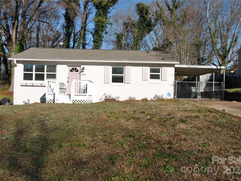 208 Nila Dawn Avenue, Gastonia, NC 28052.  MLS# CAR4209703, YatesRealty ID 1388. 