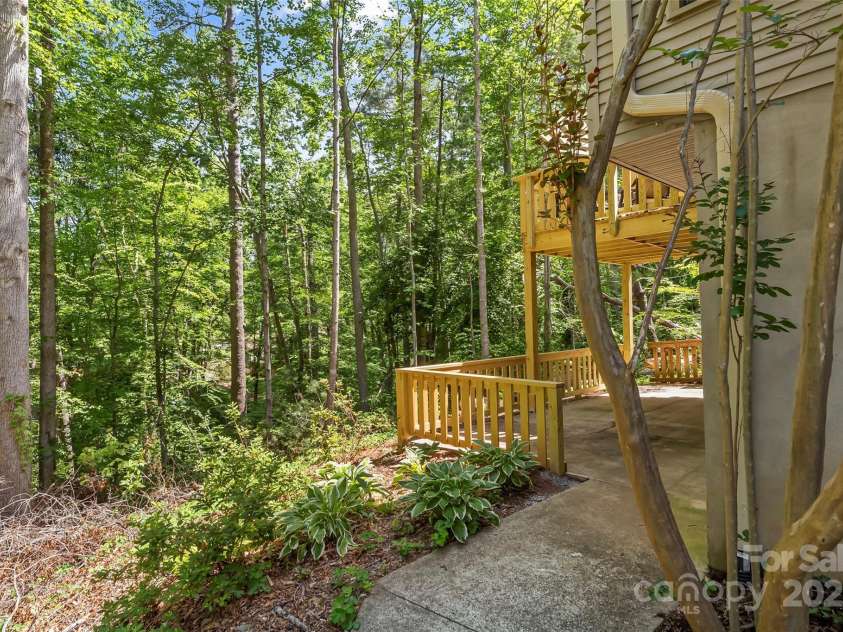 112 A Wesley Drive, Morganton, NC 28655.  MLS# CAR4259797, YatesRealty ID 13885. 