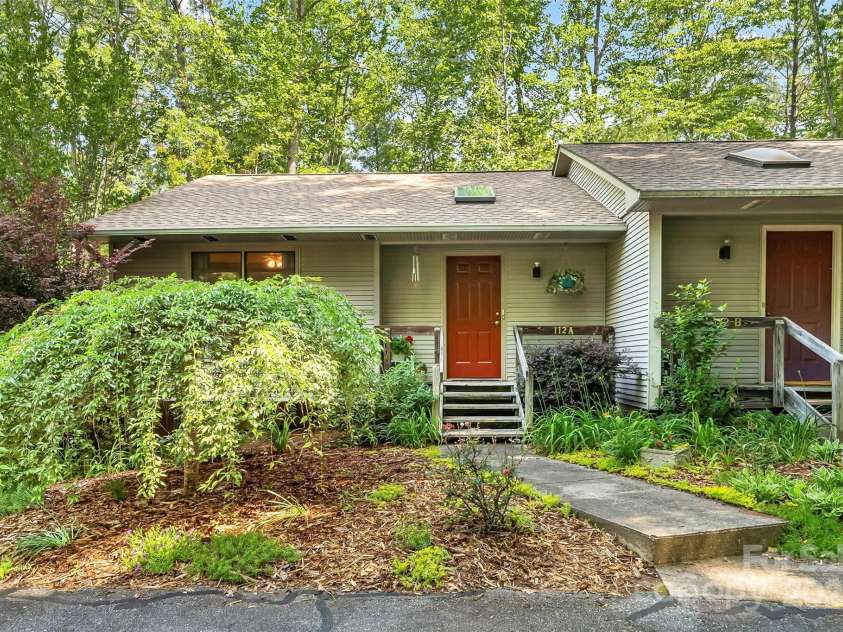 112 A Wesley Drive, Morganton, NC 28655.  MLS# CAR4259797, YatesRealty ID 13885. 