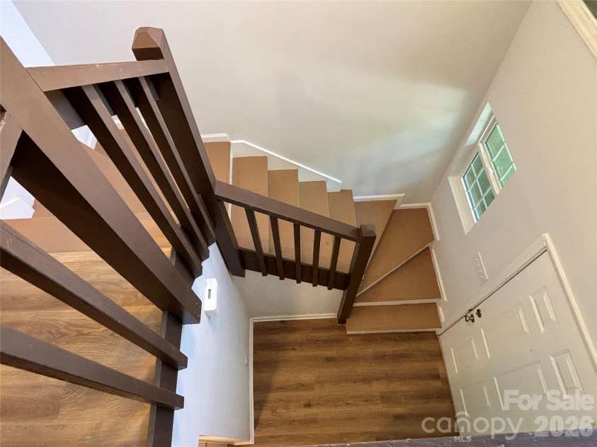 6211 Spanish Oak Road, Charlotte, NC 28227.  MLS# CAR4368786, YatesRealty ID 13886. 