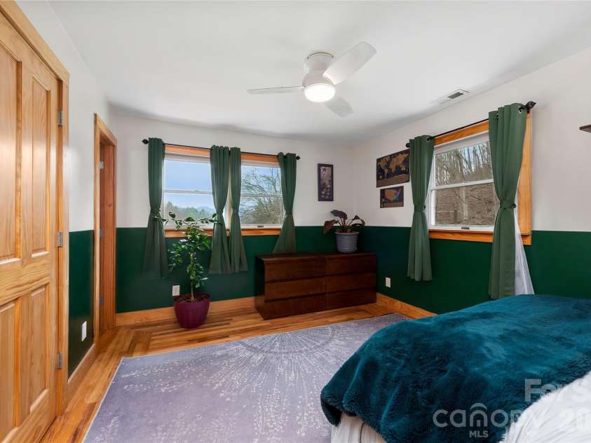 1105 Griffin Branch Road, Marshall, NC 28753.  MLS# CAR4363034, YatesRealty ID 13888. 