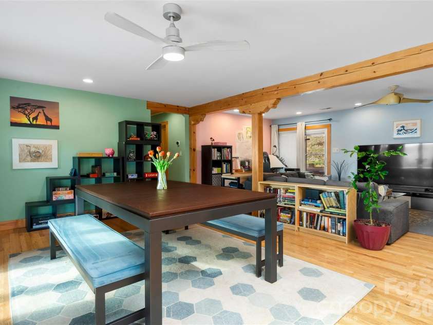 1105 Griffin Branch Road, Marshall, NC 28753.  MLS# CAR4363034, YatesRealty ID 13888. 