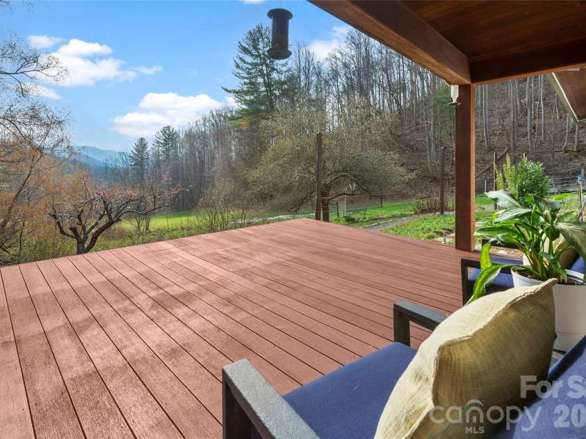 1105 Griffin Branch Road, Marshall, NC 28753.  MLS# CAR4363034, YatesRealty ID 13888. Ahh, yes! Relaxation! 