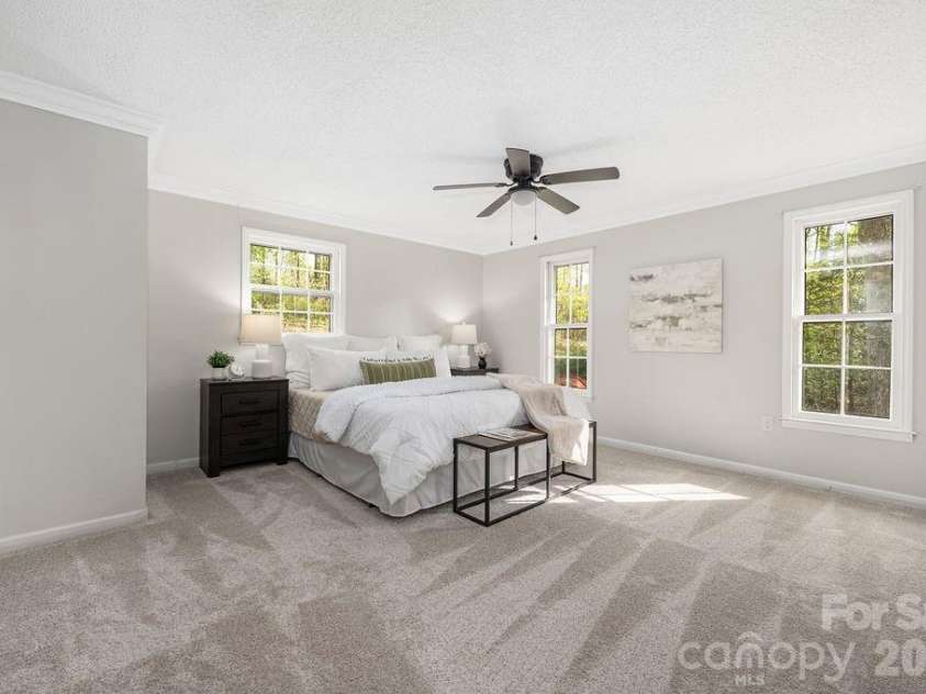 349 Lake Wylie Road, Belmont, NC 28012.  MLS# CAR4367153, YatesRealty ID 13889. 