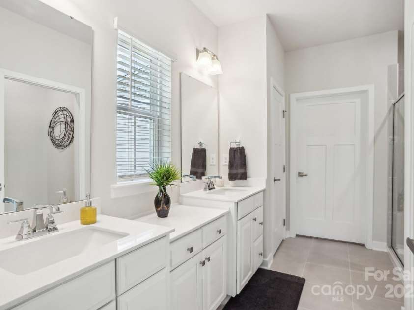 6295 Ashton Park Drive, Denver, NC 28037.  MLS# CAR4252300, YatesRealty ID 13891. 