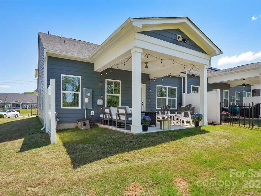 6295 Ashton Park Drive, Denver, NC 28037.  MLS# CAR4252300, YatesRealty ID 13891. 