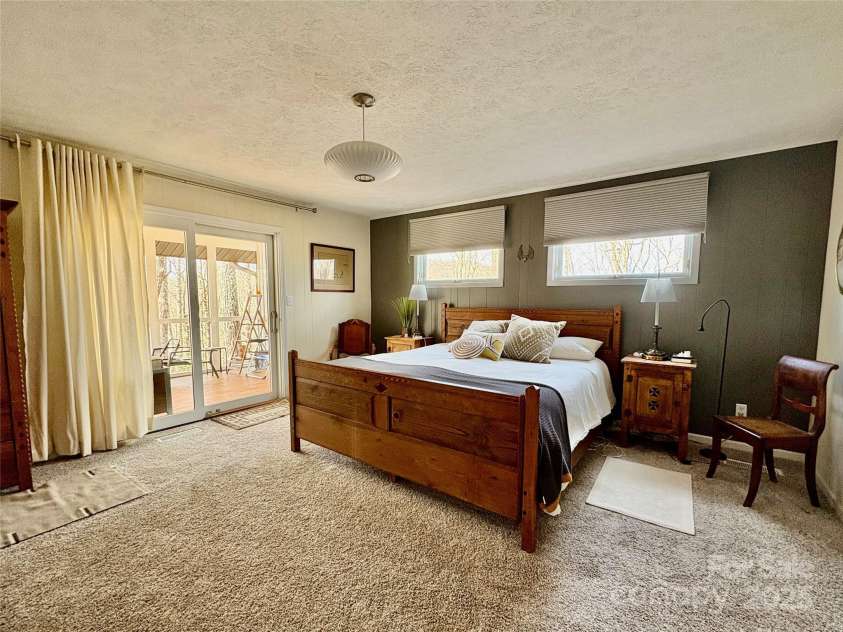 218 Frazier Road, Brevard, NC 28712.  MLS# CAR4229177, YatesRealty ID 13894. 