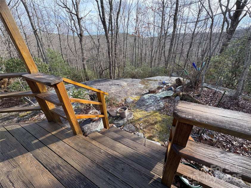 218 Frazier Road, Brevard, NC 28712.  MLS# CAR4229177, YatesRealty ID 13894. 