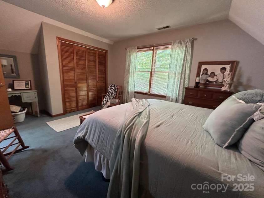 2815 Penny Park Drive, Gastonia, NC 28052.  MLS# CAR4259262, YatesRealty ID 13895. 